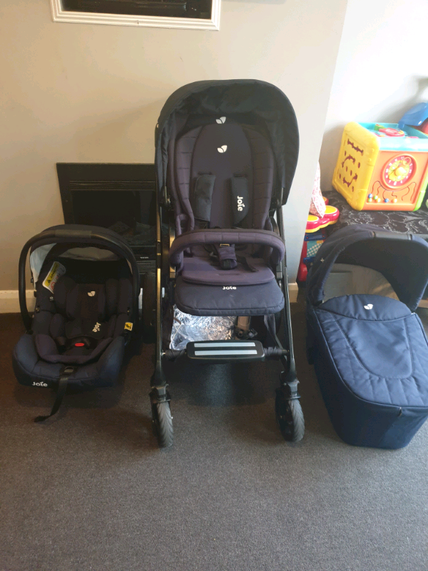 gumtree travel system
